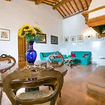 펜션 Casa Girasole - Smn101 By Interhome 산미니아토